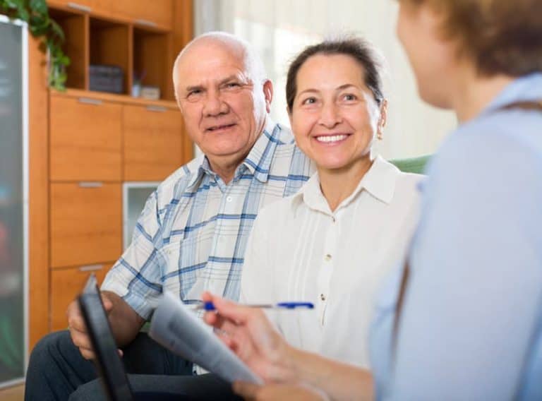 How to Start Looking For Senior Housing in Arizona